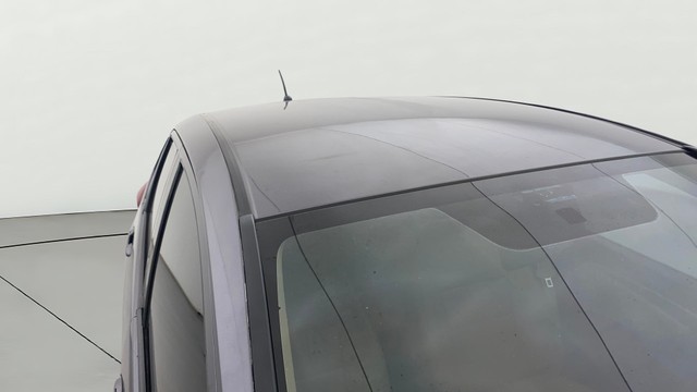 Second-hand 2017 Honda Jazz 1.2 V AT i VTEC for sale in Chennai-8