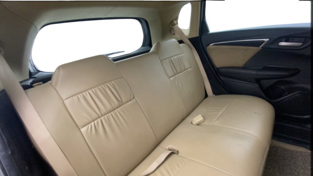 Second-hand 2017 Honda Jazz 1.2 V AT i VTEC for sale in Chennai-16