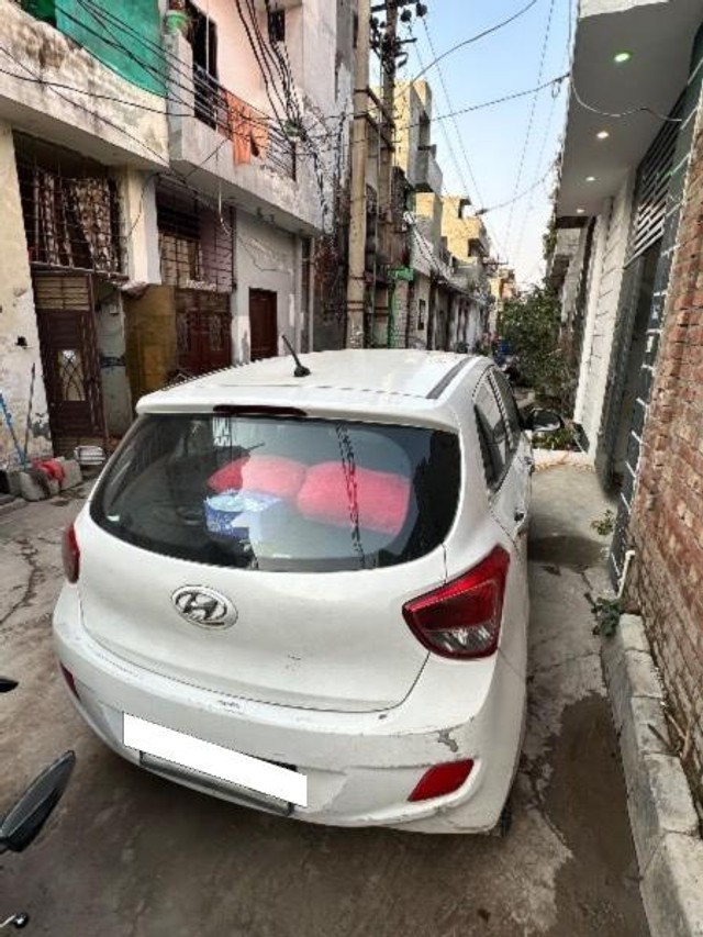 Hyundai Grand i10 CRDi Magna Second-hand 2014 Hyundai Grand i10 CRDi Magna for sale in Ludhiana-1