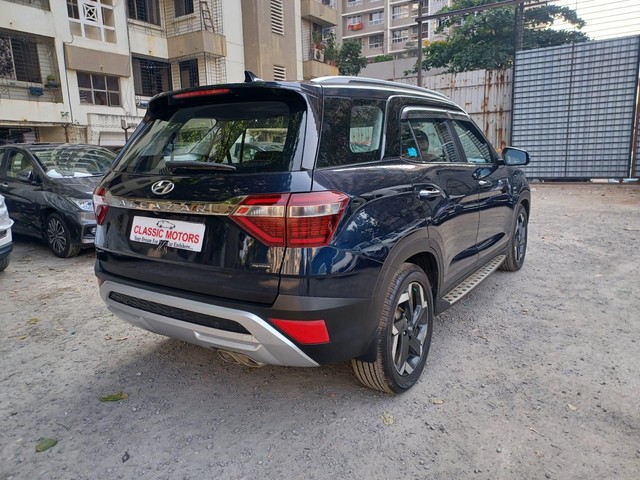 Second-hand 2022 Hyundai Alcazar Signature Diesel AT for sale in Mumbai-17