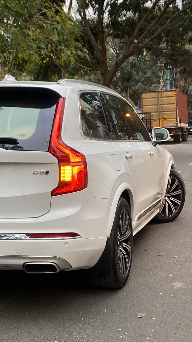 Second-hand 2021 Volvo XC90 D5 Inscription for sale in Bangalore-19