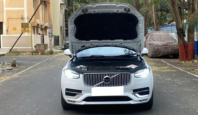 Second-hand 2021 Volvo XC90 D5 Inscription for sale in Bangalore-25