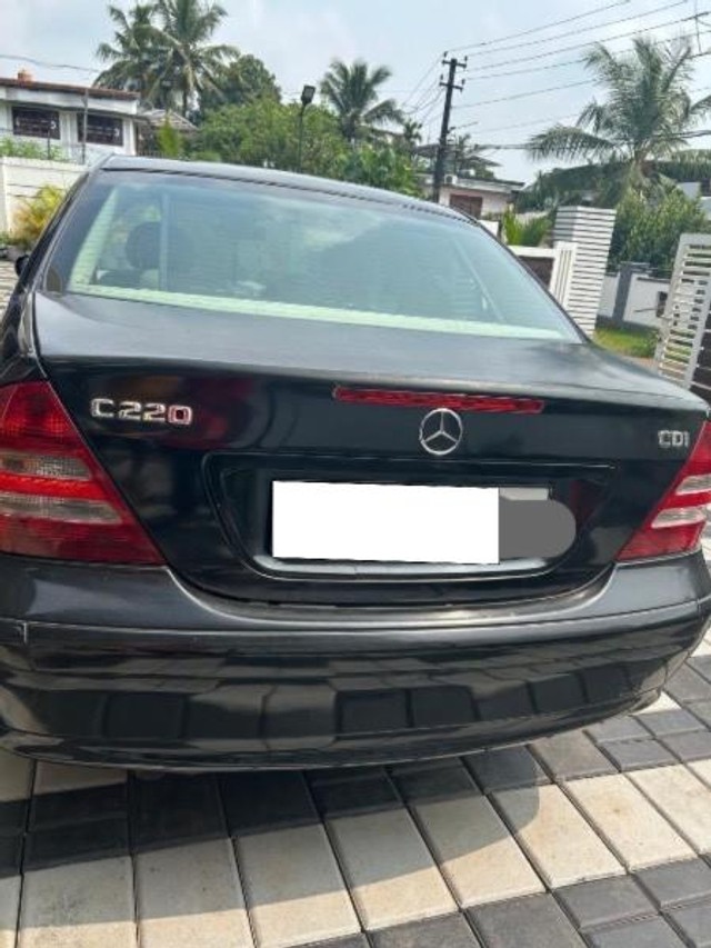 Second-hand 2005 Mercedes-Benz C-Class 200 K AT for sale in Kannur-2