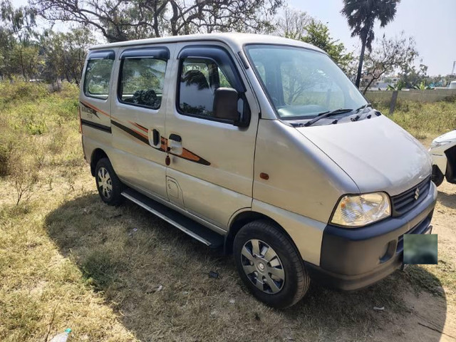 Second-hand 2022 Maruti Eeco CNG 5 Seater AC for sale in Krishnagiri-8