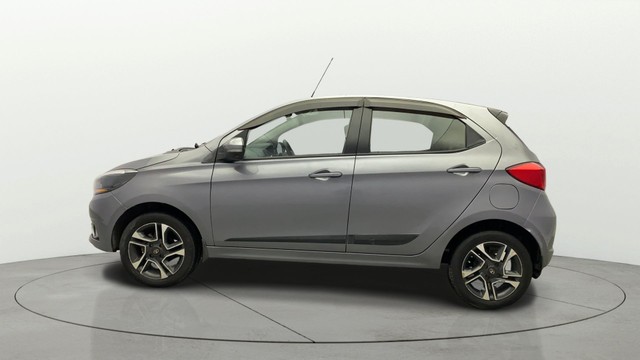Second-hand 2019 Tata Tiago XZ Plus for sale in Kochi-5