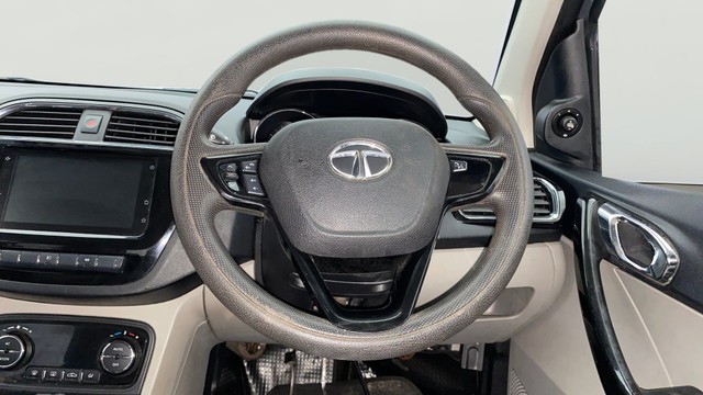 Second-hand 2019 Tata Tiago XZ Plus for sale in Kochi-12