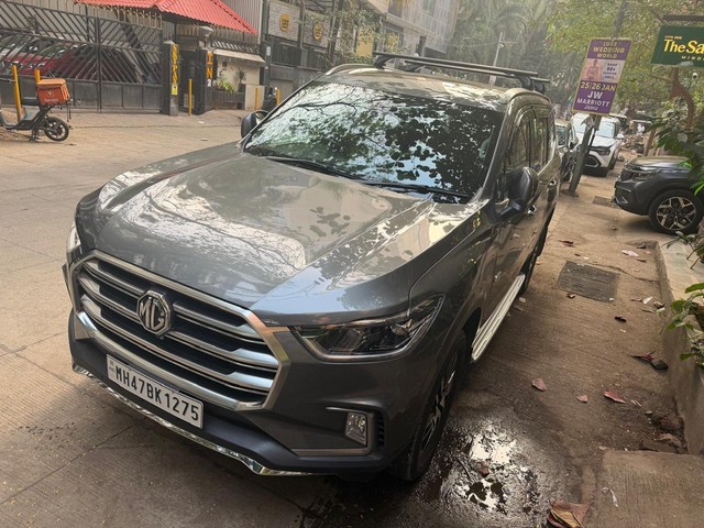 Second-hand 2023 MG Gloster Savvy 4x4 7Str for sale in Mumbai-1