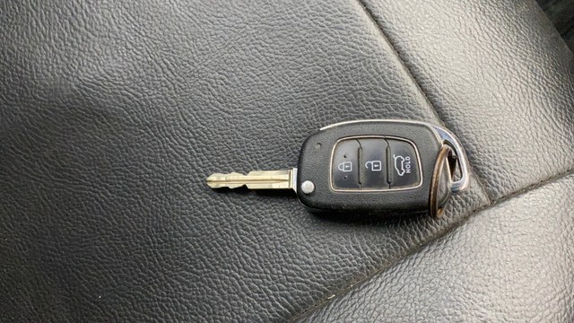 Second-hand 2017 Hyundai i20 Asta 1.4 CRDi for sale in Hyderabad-8