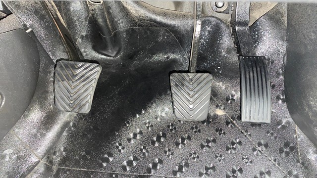 Second-hand 2017 Hyundai i20 Asta 1.4 CRDi for sale in Hyderabad-24