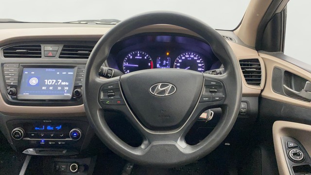 Second-hand 2017 Hyundai i20 Asta 1.4 CRDi for sale in Hyderabad-4