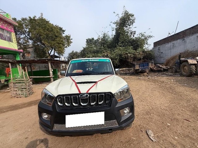 Second-hand 2017 Mahindra Scorpio BSIV for sale in Bhagalpur-3