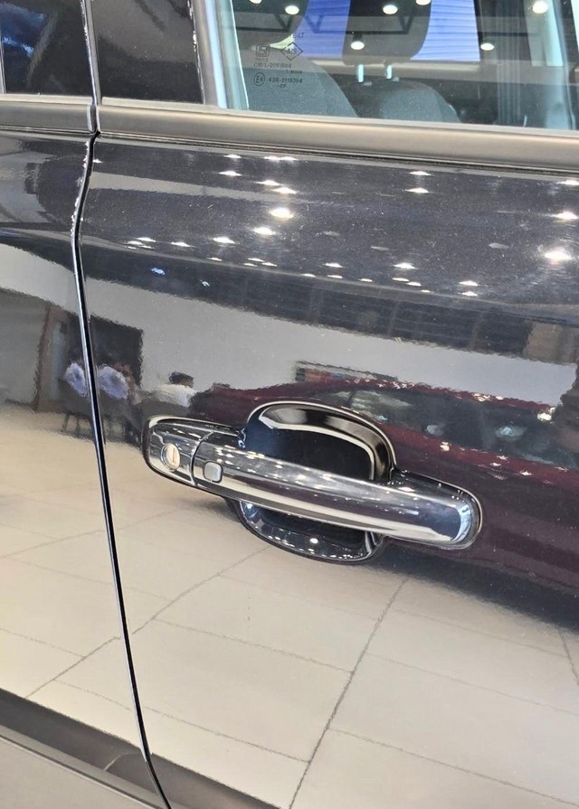 Second-hand 2024 Maruti Brezza Zxi CNG for sale in New Delhi-7