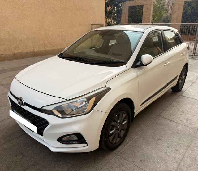 Second-hand 2018 Hyundai i20 1.2 Asta for sale in Thane-6