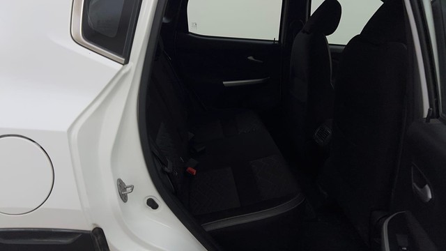 Second-hand 2024 Nissan Magnite Turbo CVT XV Premium for sale in Bangalore-35