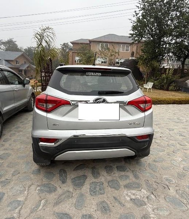 Second-hand 2021 Mahindra XUV300 W8 Diesel BSVI for sale in Una-5
