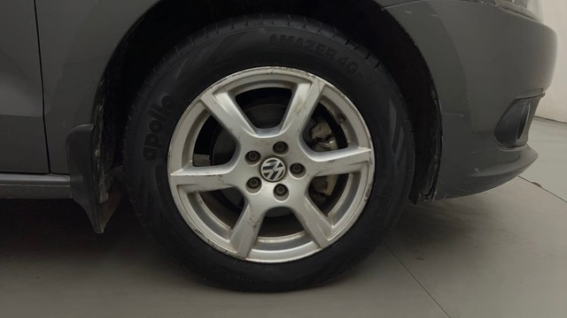 Second-hand 2013 Volkswagen Vento 1.0 TSI Highline for sale in Mysore-17