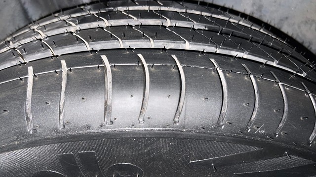 Second-hand 2013 Volkswagen Vento 1.0 TSI Highline for sale in Mysore-30