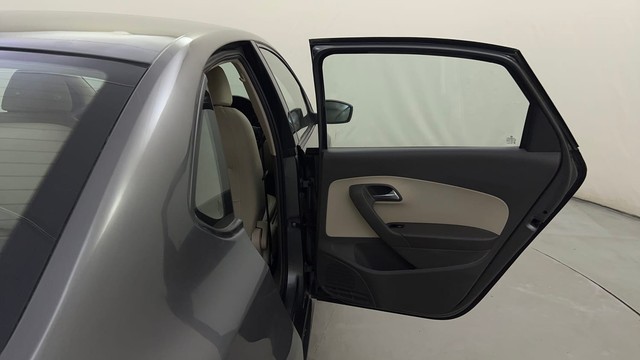 Second-hand 2013 Volkswagen Vento 1.0 TSI Highline for sale in Mysore-38