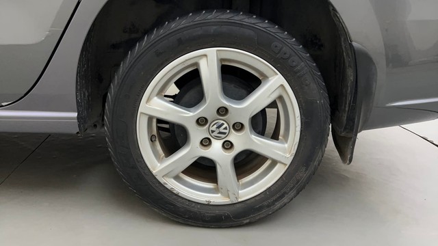 Second-hand 2013 Volkswagen Vento 1.0 TSI Highline for sale in Mysore-19