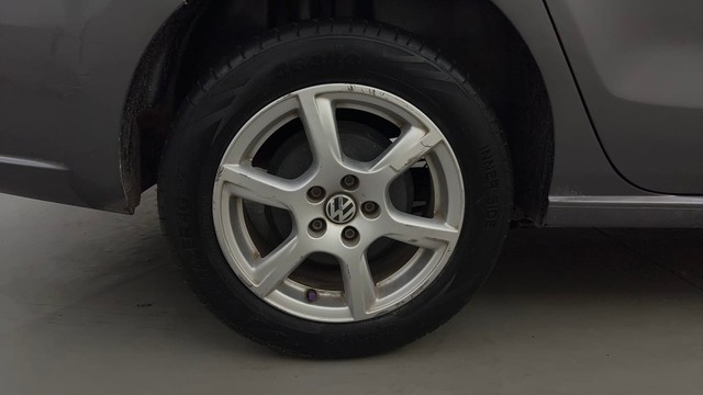 Second-hand 2013 Volkswagen Vento 1.0 TSI Highline for sale in Mysore-18