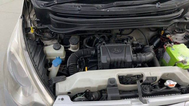 Second-hand 2013 Hyundai EON Magna for sale in Mysore-38