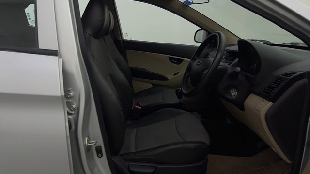 Second-hand 2013 Hyundai EON Magna for sale in Mysore-15