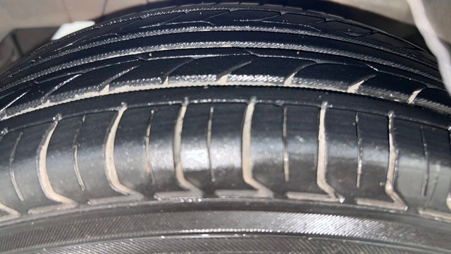 Second-hand 2013 Hyundai EON Magna for sale in Mysore-35