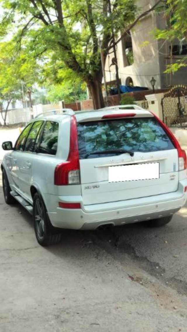 Second-hand 2014 Volvo XC90 D5 AWD for sale in Hyderabad-3