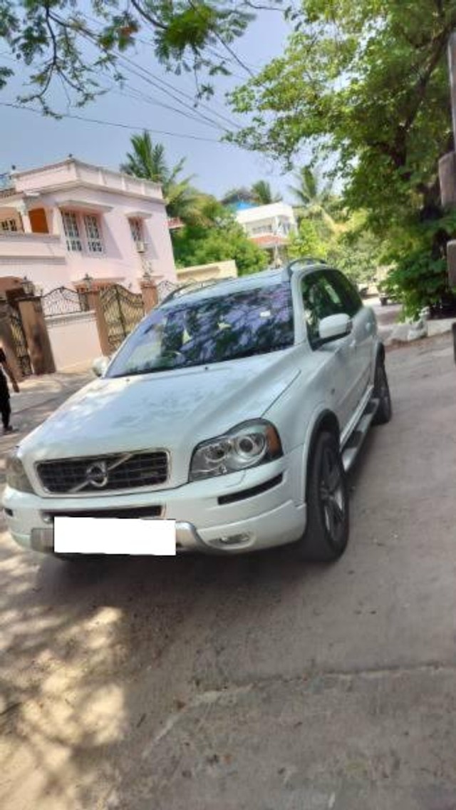 Second-hand 2014 Volvo XC90 D5 AWD for sale in Hyderabad-1