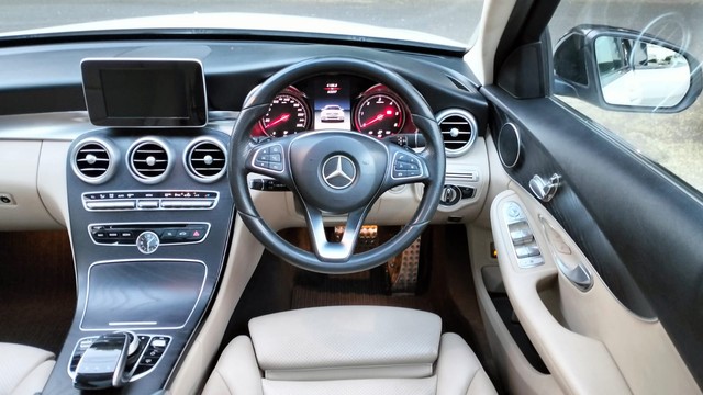 Second-hand 2018 Mercedes-Benz C-Class Prime C 220d for sale in Coimbatore-19