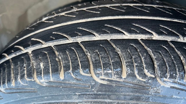 Second-hand 2013 Maruti Swift VXI for sale in Coimbatore-31