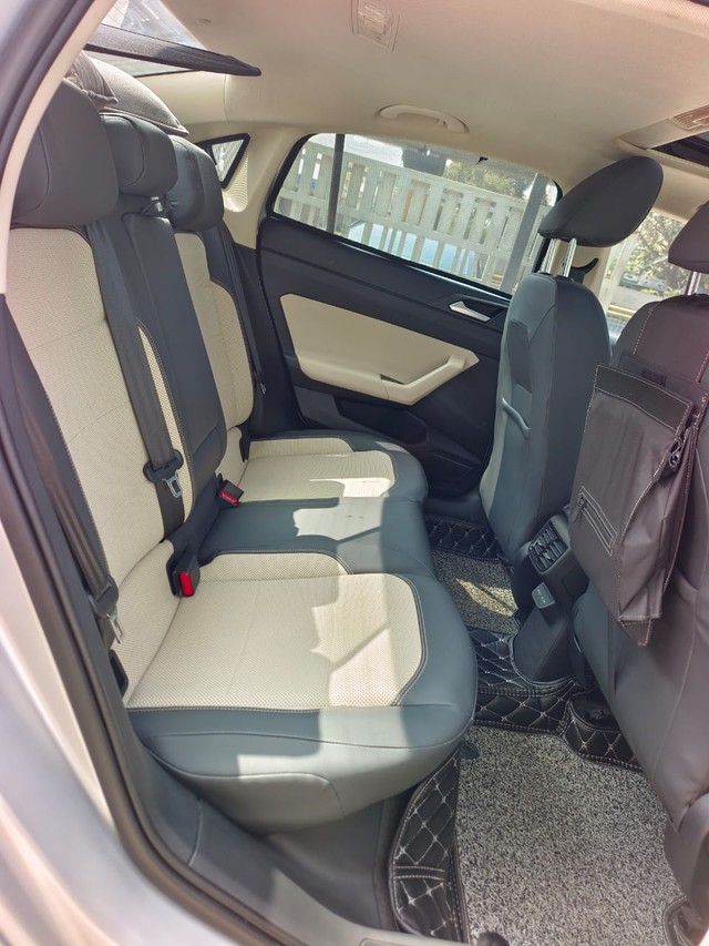 Second-hand 2022 Volkswagen Virtus Topline AT BSVI for sale in Bangalore-13