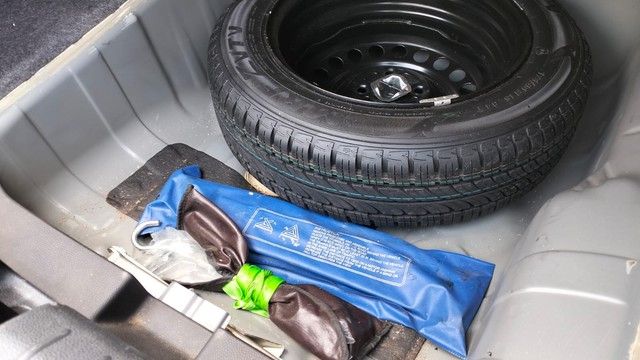 Second-hand 2022 Honda City V MT for sale in Coimbatore-15