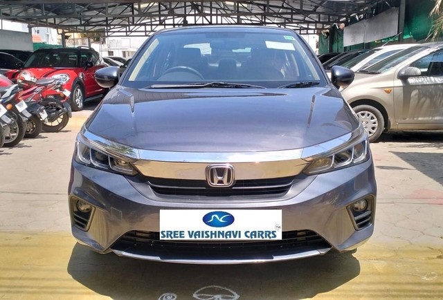 Second-hand 2022 Honda City V MT for sale in Coimbatore-17