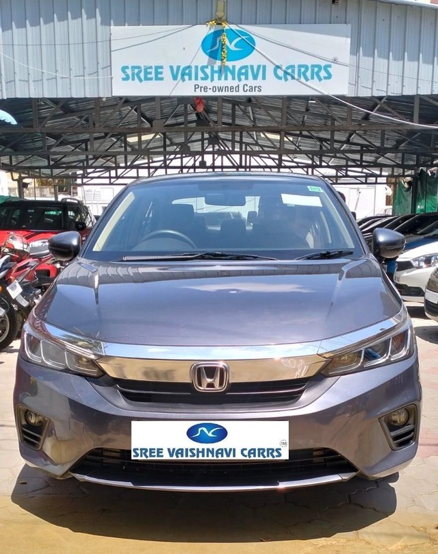 Second-hand 2022 Honda City V MT for sale in Coimbatore-5