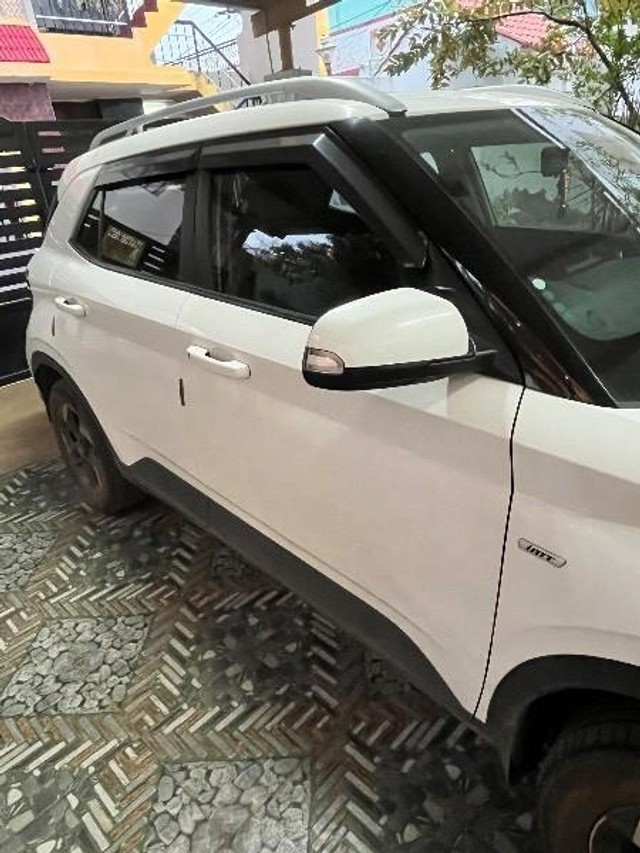 Second-hand 2020 Hyundai Venue SX Turbo iMT for sale in Theni-6