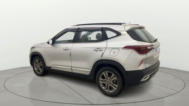 Second-hand 2022 Kia Seltos HTX G for sale in Bangalore-16