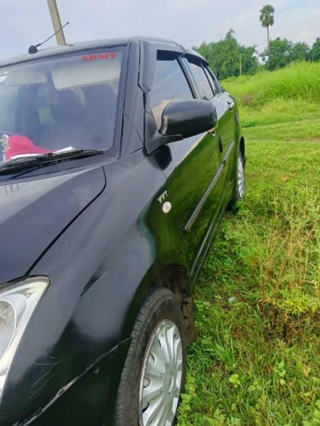 Second-hand 2010 Maruti Suzuki Swift Dzire LXi for sale in Howrah-5