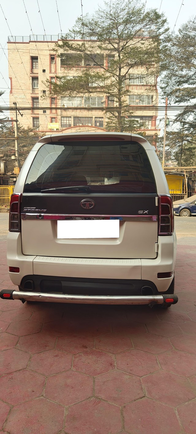 Second-hand 2018 Tata Safari Storme EX for sale in Patna-1