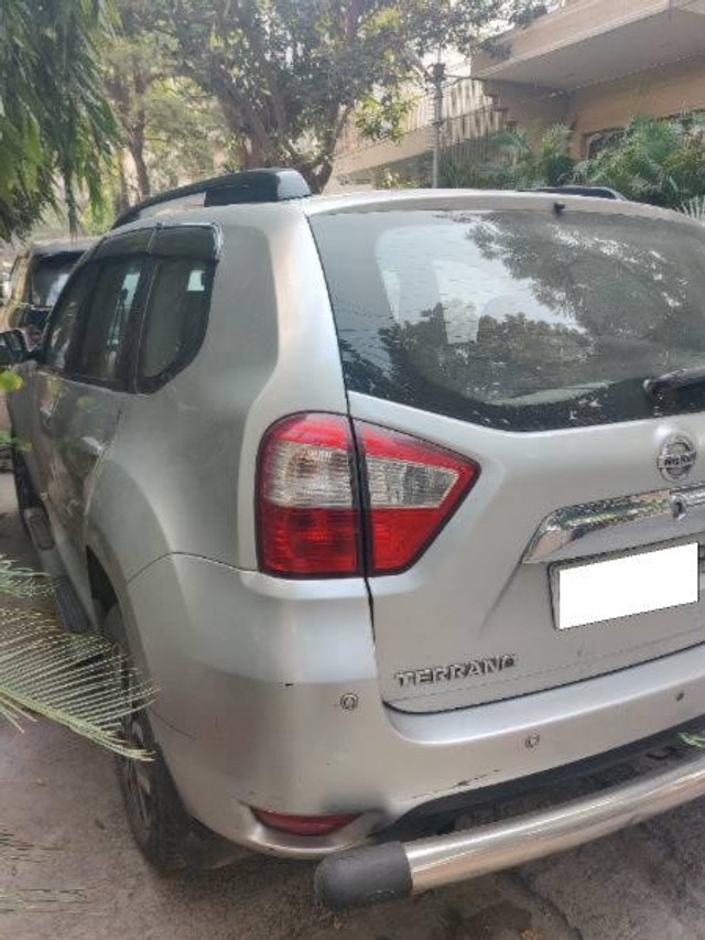 Nissan Terrano XL Plus 85 PS Second-hand 2017 Nissan Terrano XL Plus 85 PS for sale in New Delhi-3
