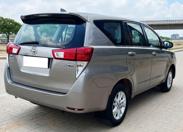 Second-hand 2018 Toyota Innova Crysta 2.4 G MT BSIV for sale in Ahmedabad-6