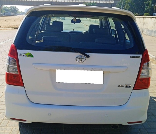 Second-hand 2013 Toyota Innova 2.5 GX (Diesel) 7 Seater for sale in Ahmedabad-4