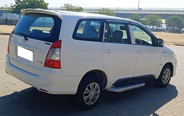 Second-hand 2013 Toyota Innova 2.5 GX (Diesel) 7 Seater for sale in Ahmedabad-9