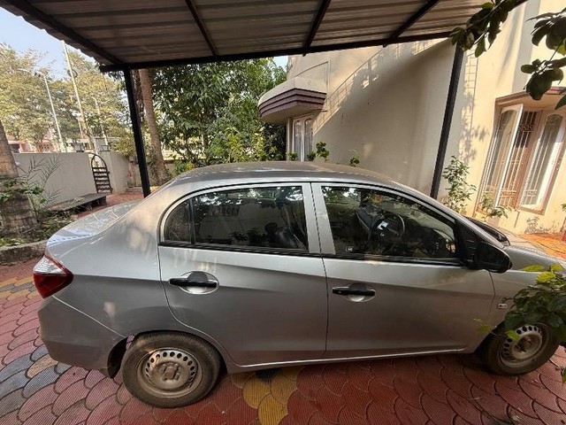 Second-hand 2018 Honda Amaze E i-VTEC for sale in Tilakwadi-7