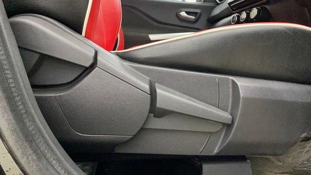 Second-hand 2022 Nissan Magnite Turbo CVT XV Premium BSVI for sale in Thane-18