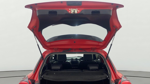 Second-hand 2019 Maruti Swift ZXI Plus AMT for sale in Bangalore-20