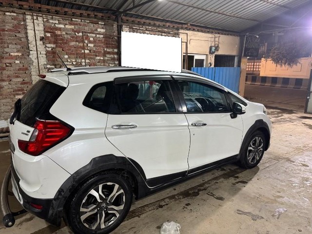 Second-hand 2018 Honda WR-V i-DTEC VX for sale in Gorakhpur-2