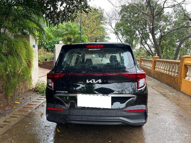 Second-hand 2025 Kia Carens Premium Diesel for sale in Ponda-2