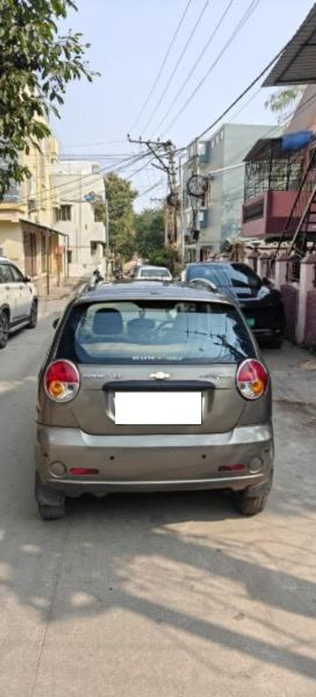 Chevrolet Spark 1.0 LT Second-hand 2011 Chevrolet Spark 1.0 LT for sale in Hyderabad-2