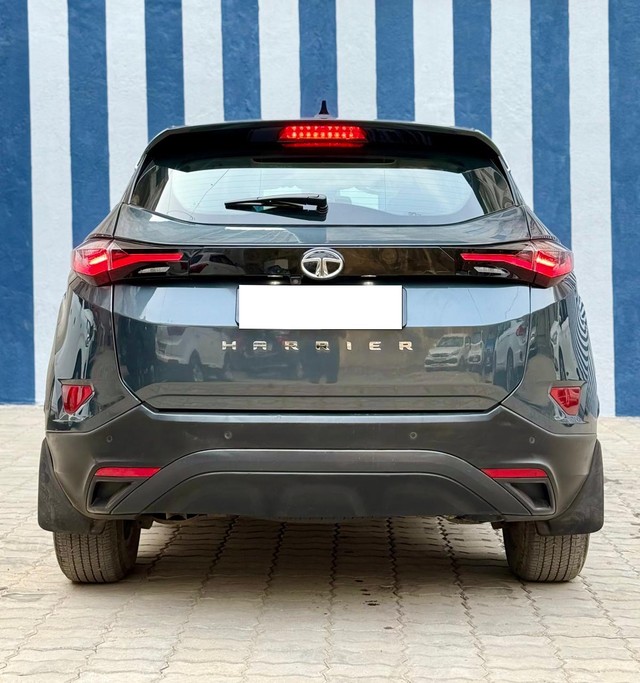 Second-hand 2020 Tata Harrier XZA Plus AT BSVI for sale in Surat-2